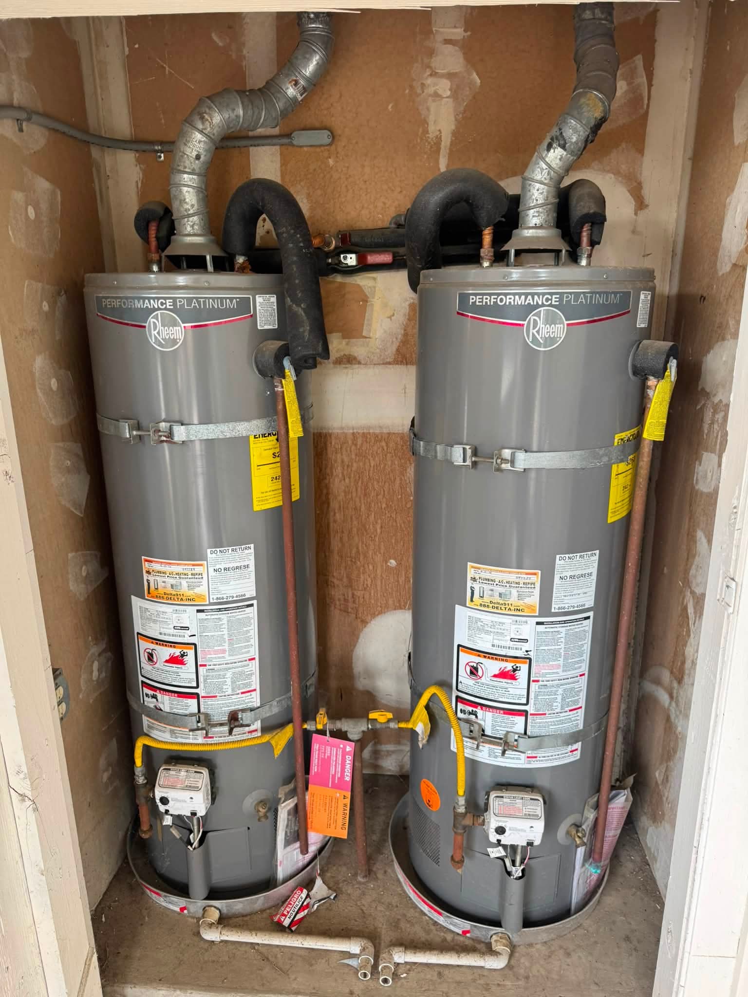 Water heater 784748